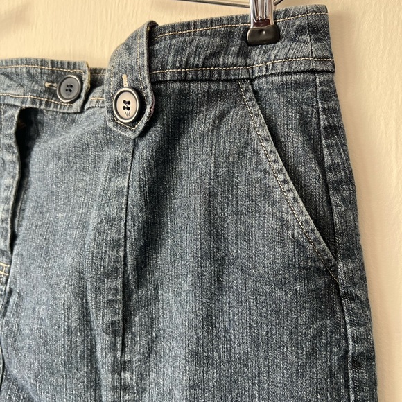 Denim skirt Sz 14 blue dark wash stretch flared zip W Work to Weekend tabs. - Picture 3 of 13